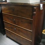 493 6850 CHEST OF DRAWERS
